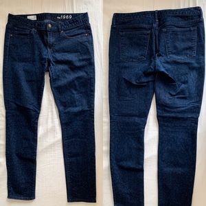 GAP Women’s Skinny Jeans, Size 28/6
